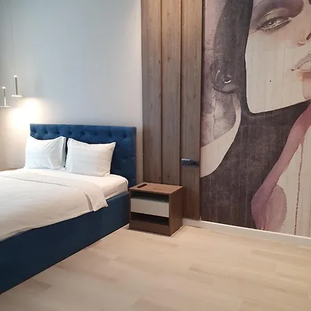 Lemon Luxury * Mamaia